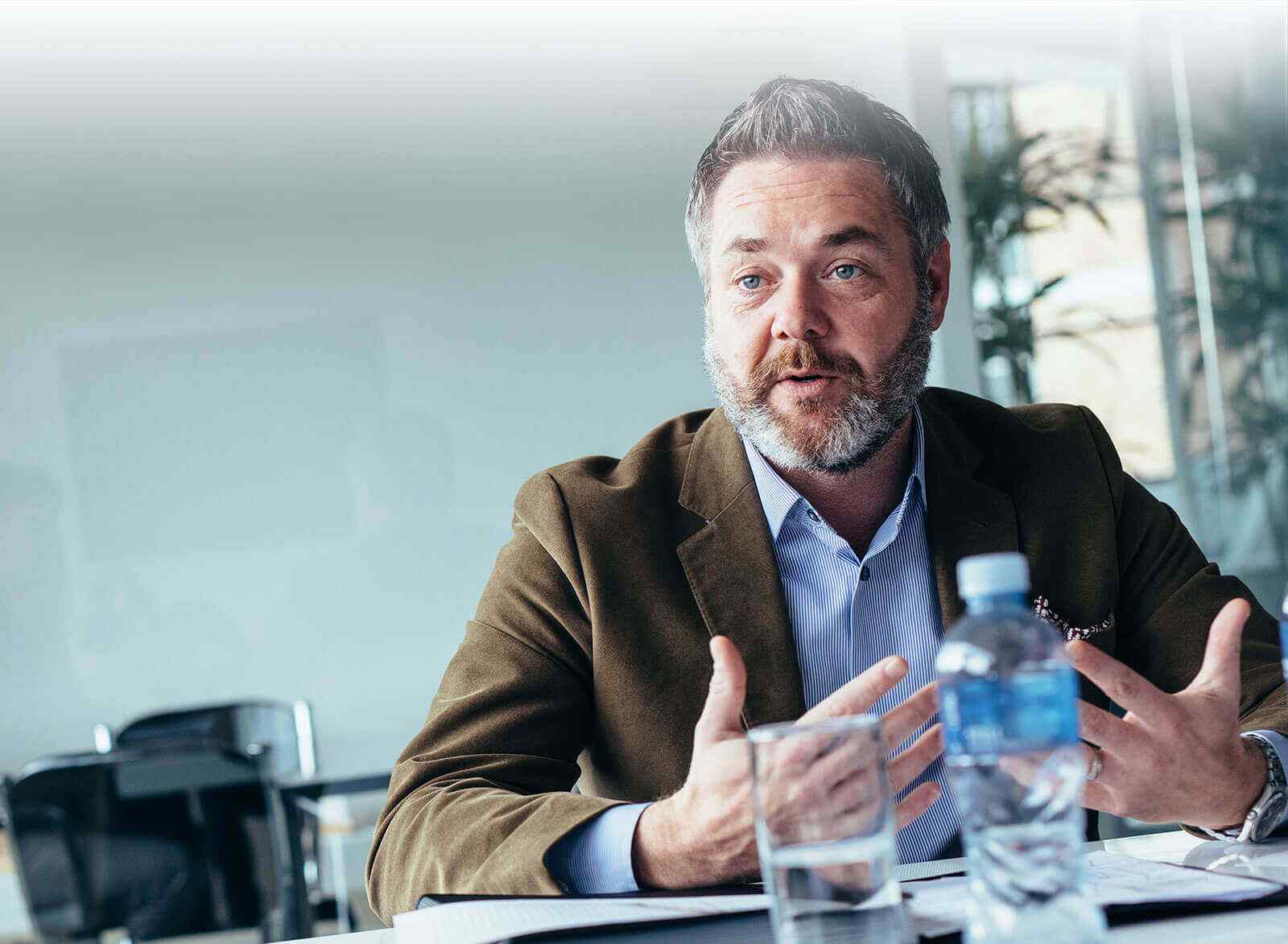 https://unitedconsulting.ma/wp-content/uploads/2020/05/img-about-me.jpg